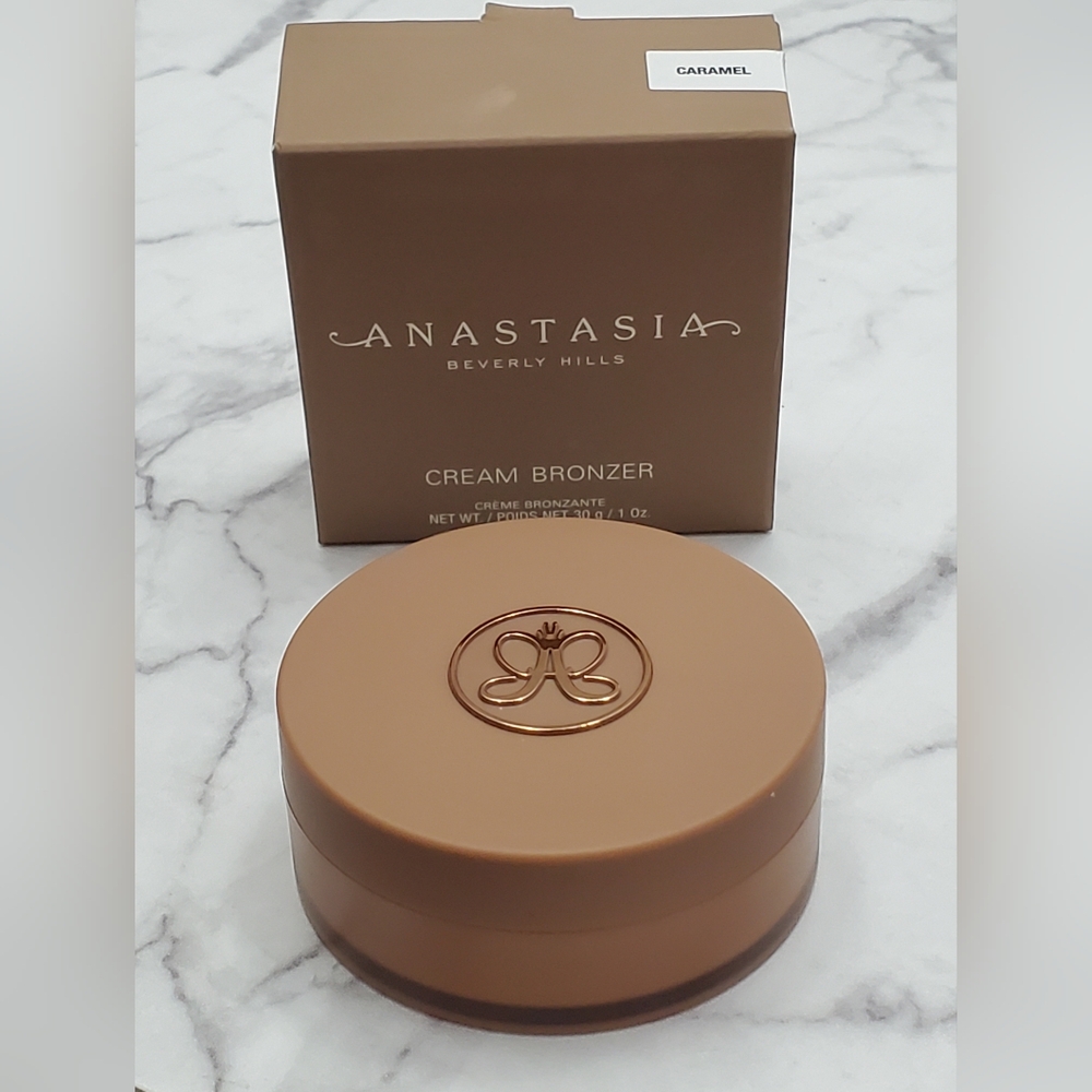 Anastasia Beverly Hills Cream Bronzer